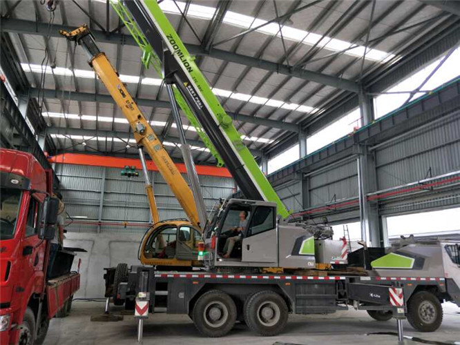 北镇市高空车出租需要注意哪些安全事项？